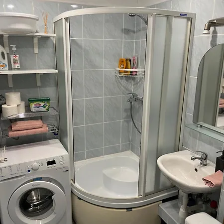 Comfy, Well-located Flat In Agenskalns Apartment